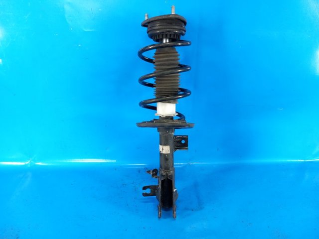 Стойка передняя левая BP4T34900 MAZDA