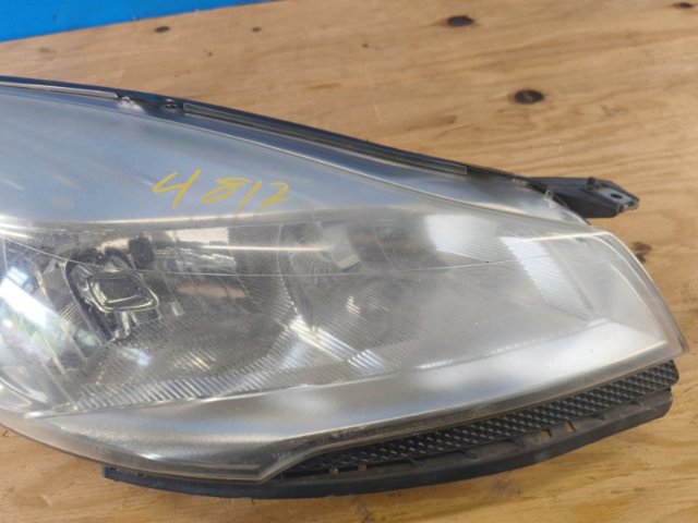 FORD CJ5Z13008C Правая фара в наличии Украина
