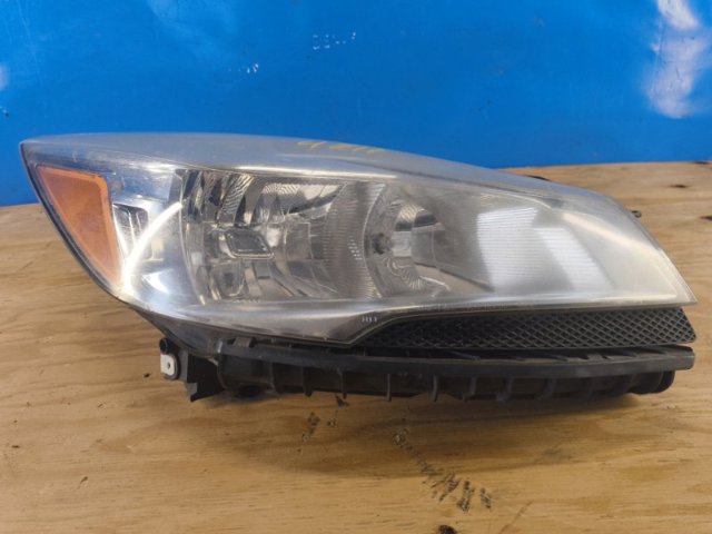 Фара передняя правая CJ5Z13008C FORD