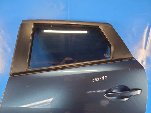 D10E73010 MAZDA купить в Ирпень