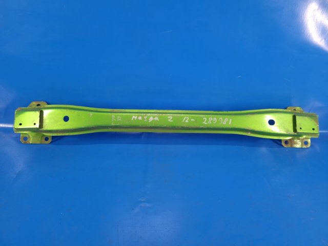 Буфер бампера заднего DF7150260 MAZDA