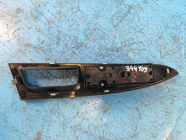 FORD DG9T14540ACW в наличии Житомир