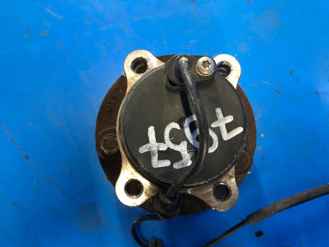 DG9Z1109C FORD Ступица задняя левая купить в Тернополь