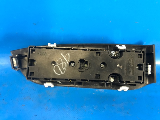 FORD DP5Z14529AB Кнопочный блок управления стеклоподъемником передний левый в наличии Хмельницкий