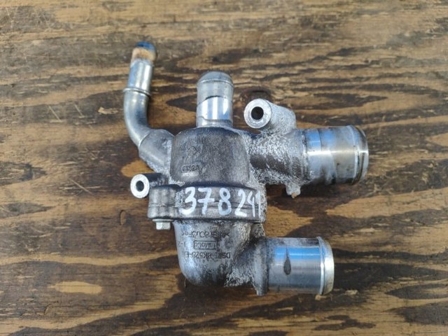 Корпус термостата в сборе DS7E8A587CB FORD