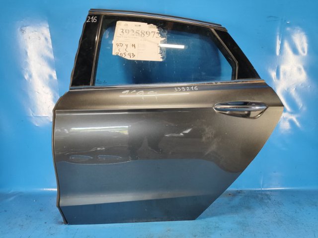 Дверь задняя DS7Z5424631A FORD