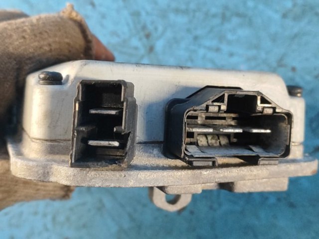 F256399500 HYUNDAI купить в Ужгород