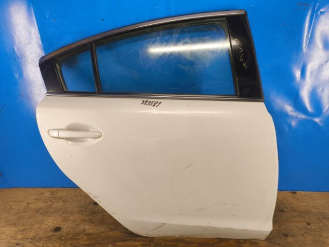 Дверь задняя в сборе GHY27202XA MAZDA