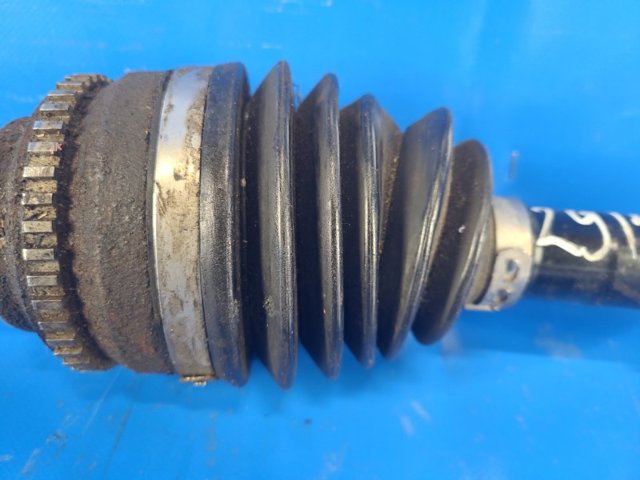 Полуось передняя, правая GP322550X MAZDA