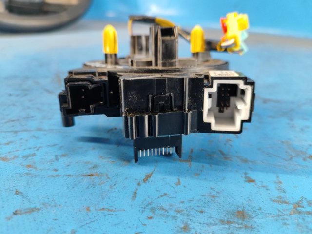 HL3Z14A664B FORD купить в Кривой Рог