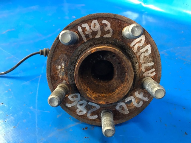 Ступицы задних колес HP5Z1104A FORD