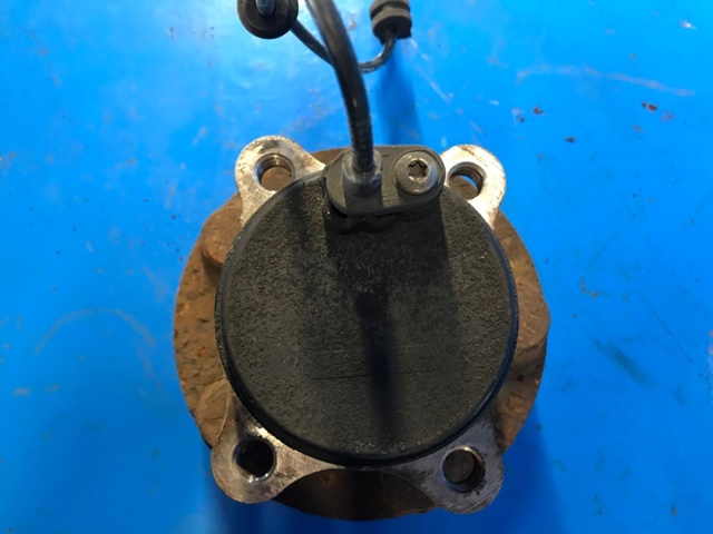 FORD HP5Z1104A Задняя ступица в наличии Сумы