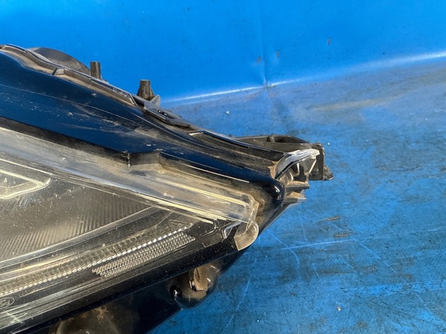 Фара комбинированная, передняя HS7Z13008G FORD