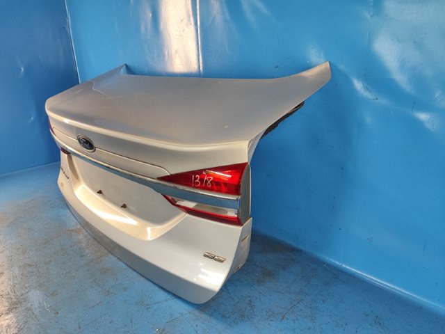 HS7Z5440110A Ford Крышка багажника