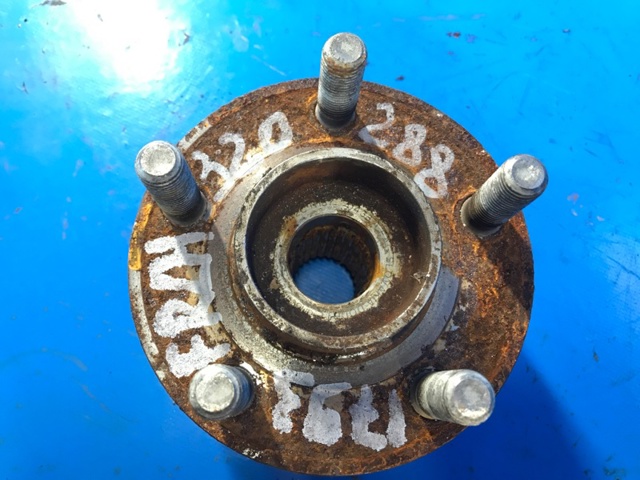 FORD K2GZ1104A Передняя ступица в наличии Львов