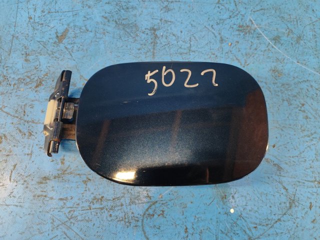 Лючок б/бака KB7W42410 MAZDA