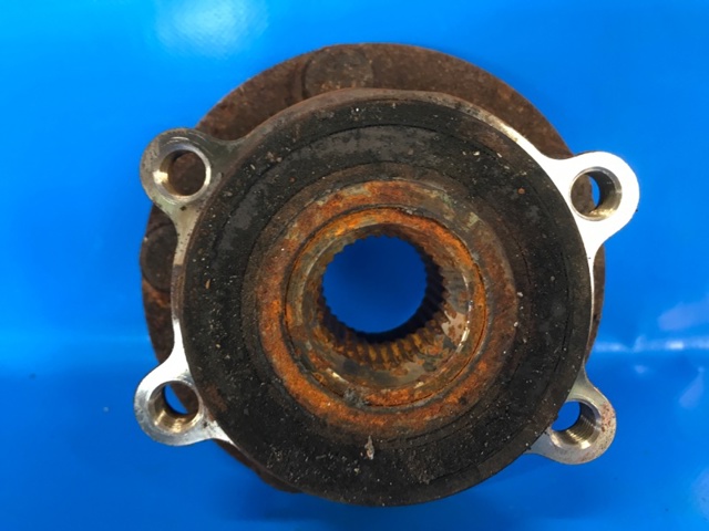 KD353304XC Ступица передняя купить Черкассы