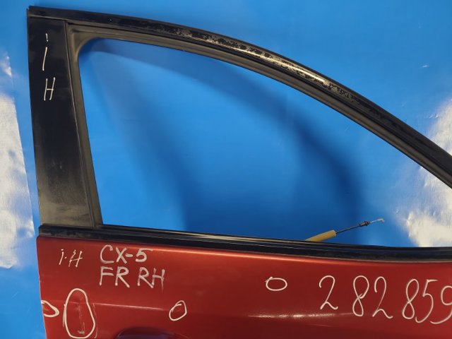 MAZDA KDY35802XH Дверь передняя правая в наличии Ровно