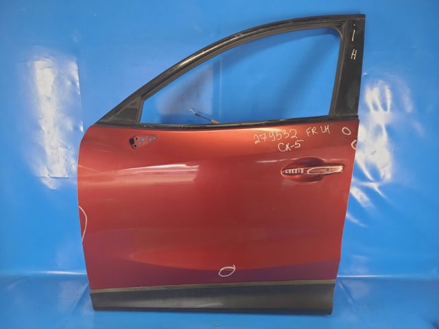 Водительская дверь KDY35902XH MAZDA