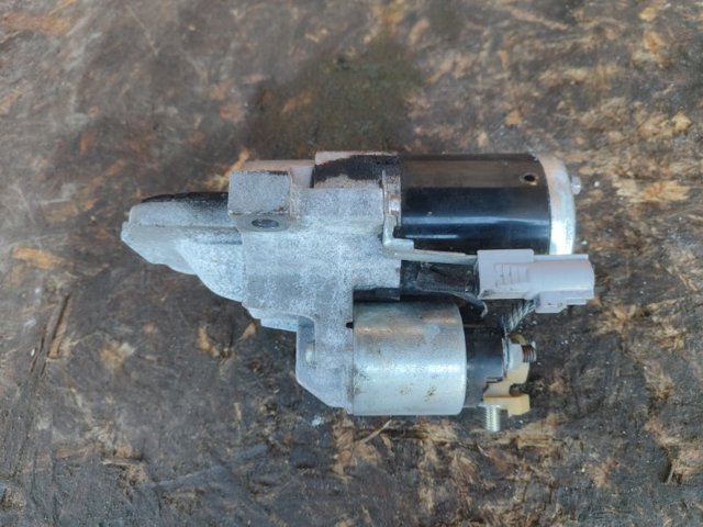 MAZDA L53818400B Стартер в наличии Павлоград