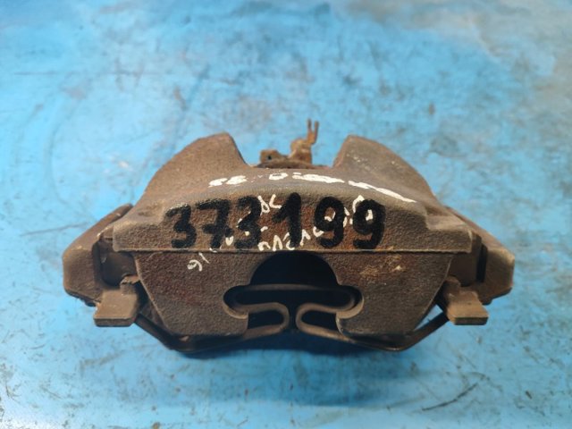 Суппорт тормозной передний левый LR061370 LAND ROVER