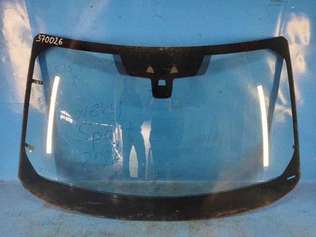 Лобовое стекло LR079646 LAND ROVER