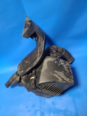 Корпус воздушного фильтра, нижняя часть SH01133AYB MAZDA