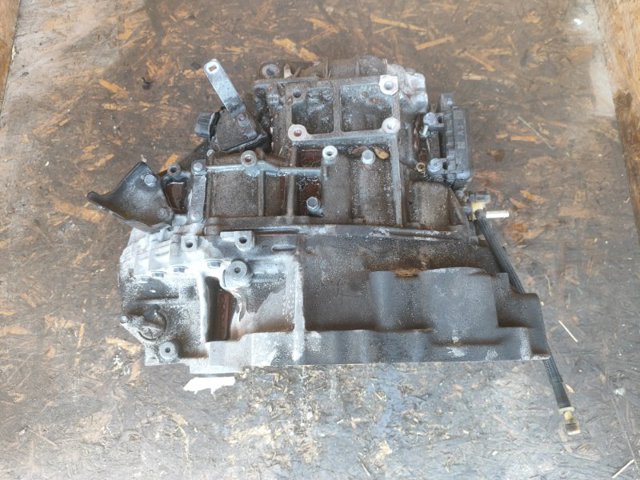 TOYOTA U660E в наличии Львов