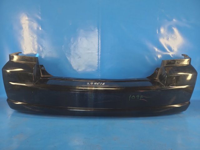 Задний бампер YC95TZZAB CHRYSLER