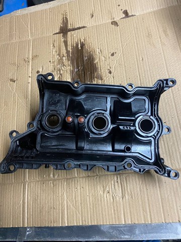NISSAN 132645CA0B Крышка клапанная левая в наличии Полтава