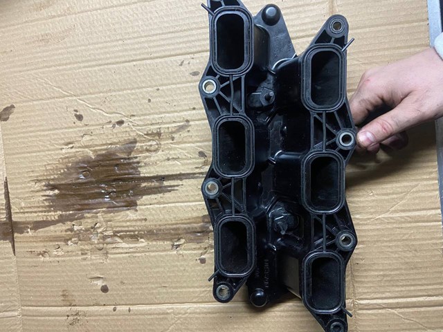 140015CA0A NISSAN Коллектор впускной нижний купить в Николаев