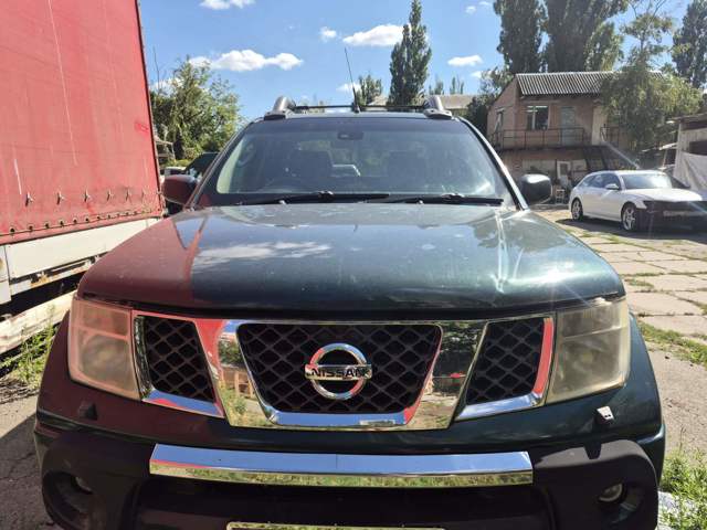 Решетка 62310EB400 NISSAN