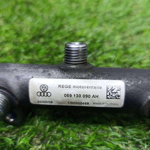 VAG 059130090AH Распределитель топлива (рампа) правый в наличии Чернигов