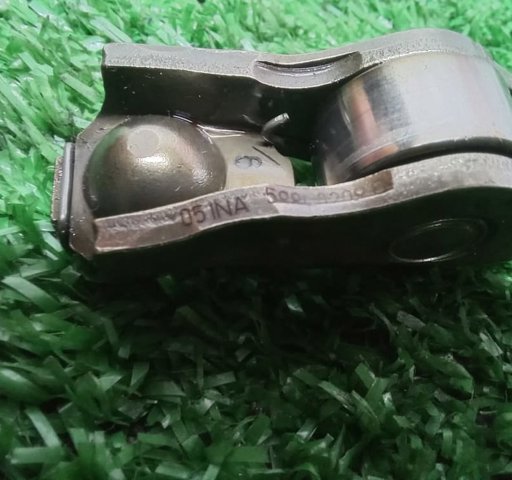  Коромысло клапана 11337559797 BMW