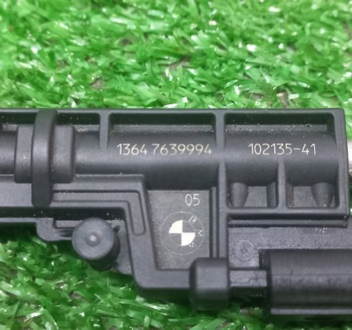 Форсунка инжектора 13647639994 BMW