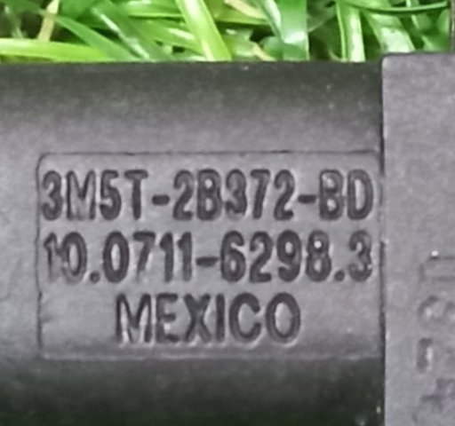 Датчик АБС (ABS) задний 1481190 FORD