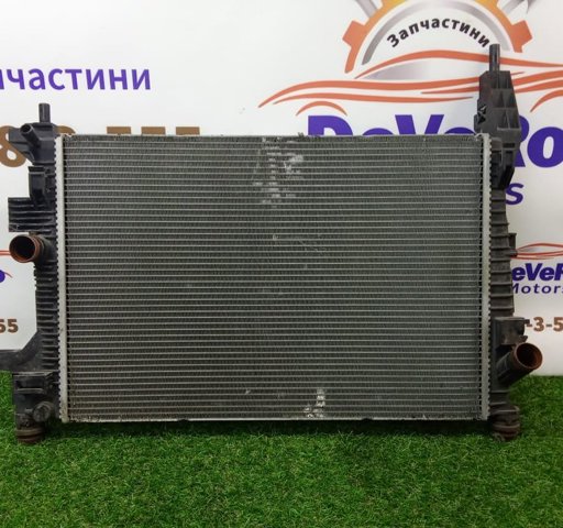 Радиатор системы охлаждения двигателя 1830145 FORD