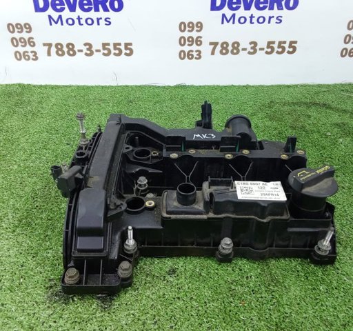 Крышка клапанов 1830886 FORD
