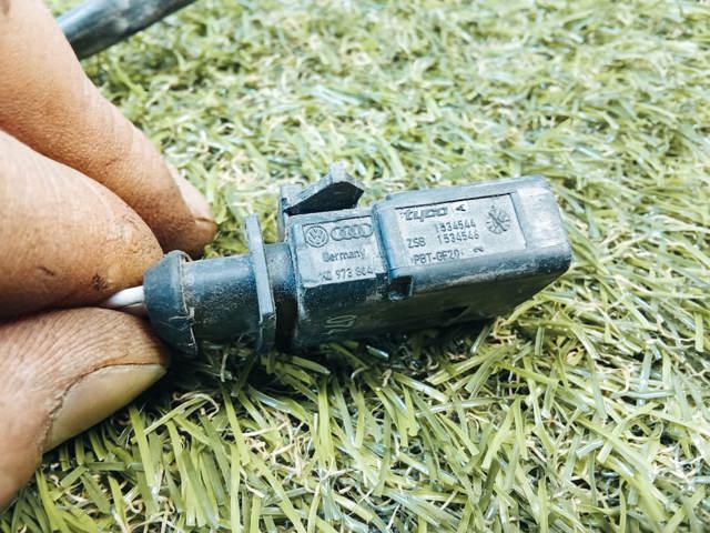 Разъем (фишка) универсальный 1K0973804 VAG