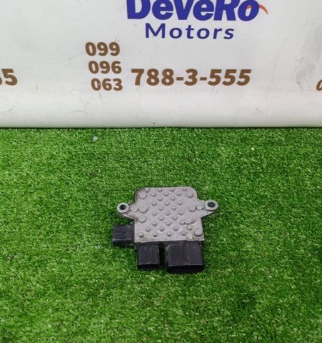 Регулятор оборотов вентилятора 21493B210B NISSAN