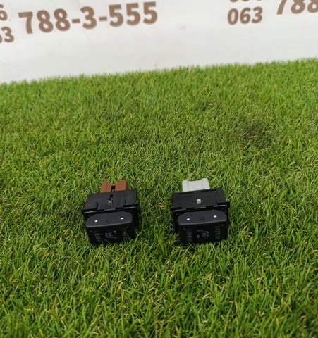 255001EA0A NISSAN Кнопка включения обогрева сиденья купить в Хмельницкий
