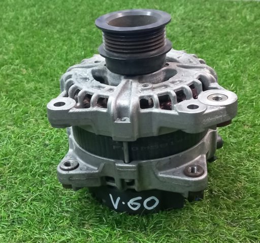 Генератор автомобильный 30659580 VOLVO