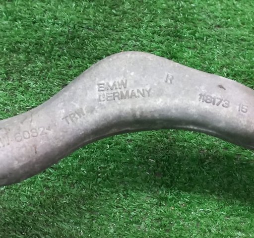 Передний нижний рычаг 31126855742 BMW