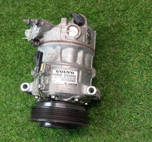 VOLVO 31332528 Компрессор кондиционера в наличии Харьков