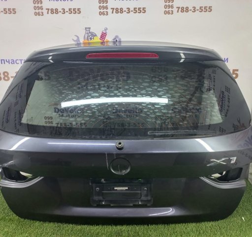 Задняя дверь 41002993152 BMW