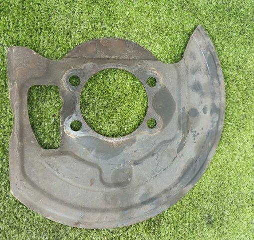 Щиток тормозного диска переднего 41151JD01A NISSAN