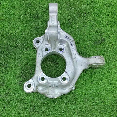 TOYOTA 4320142010 Цапфа передняя правая в наличии Запорожье