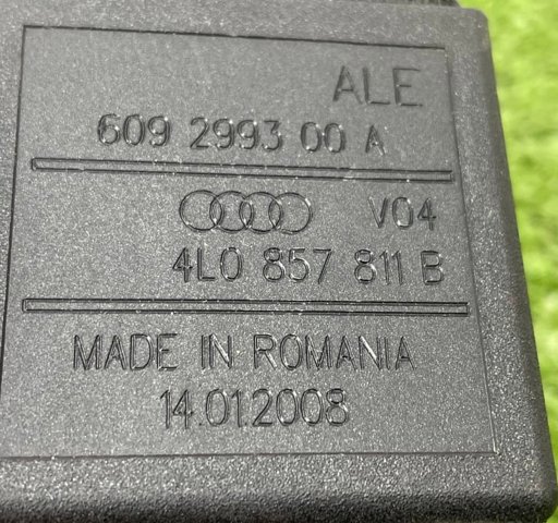 VAG 4L0857811BV04 Ремень безопасности задний в наличии Полтава