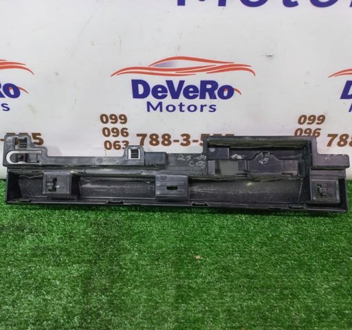 51777256917 BMW Опора порога (крепление) купить в Днепр
