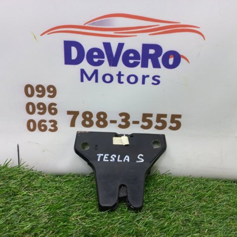 Замок крышки капота 600660100B TESLA